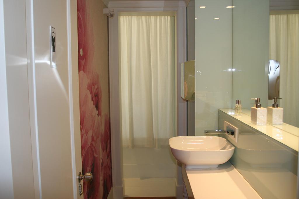 Appartamento Chiado 16 Lisbona Esterno foto
